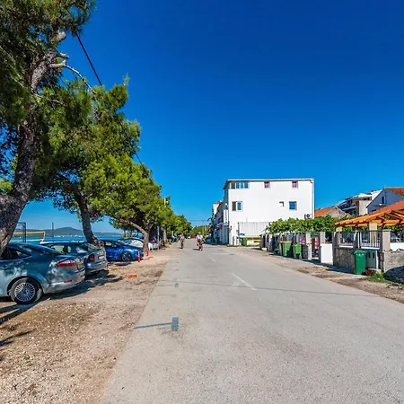 In With Kitchen شقة *