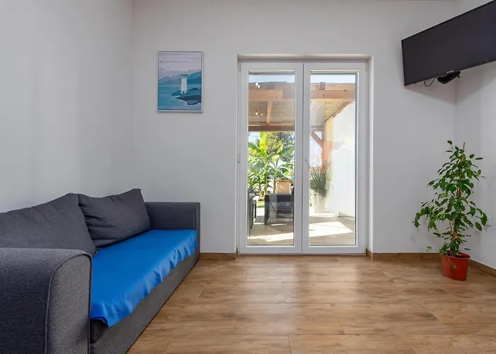 شقة In With Kitchen *