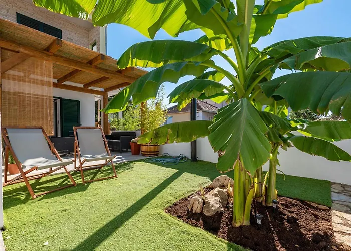 In With Kitchen * توراني